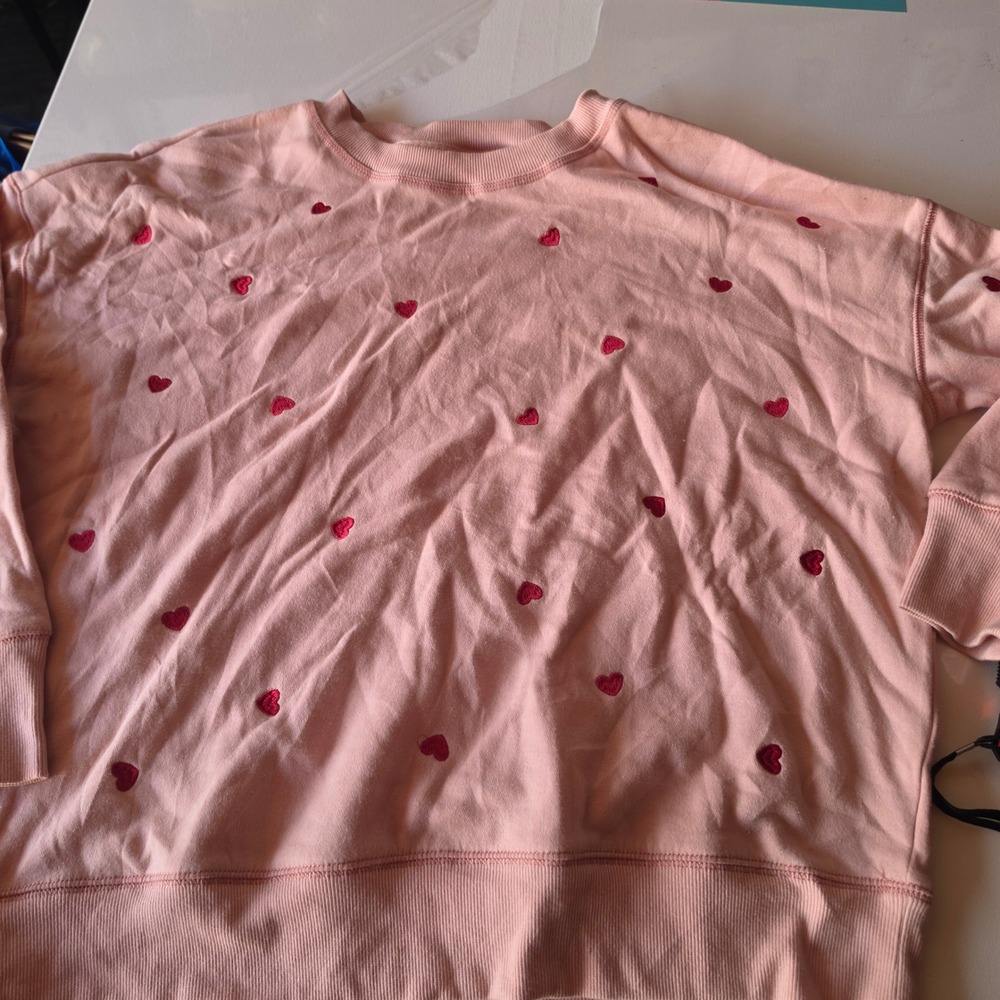 Maurices Womens Pink Embroidered Heart Sweatshirt Crewneck Pullover Large